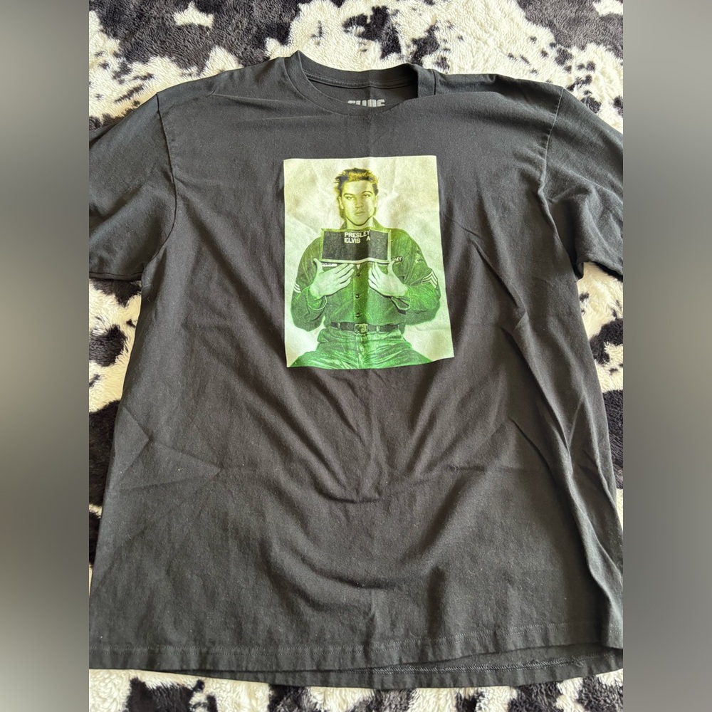 Elvis t shirt